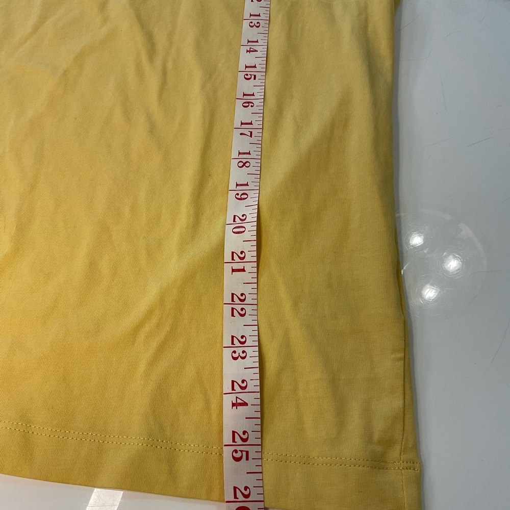Nike Astronaut Graphic Yellow Tee - Picture 8 of 9